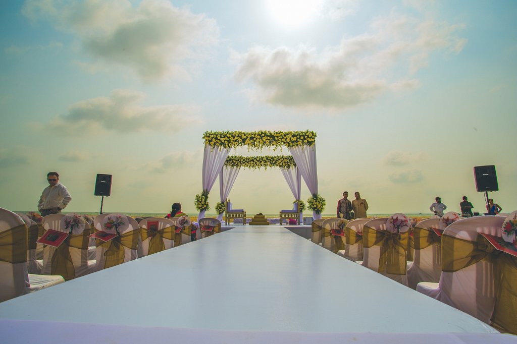 Beach-wedding-photography-shammi-sayyed-photography-India-13.jpg