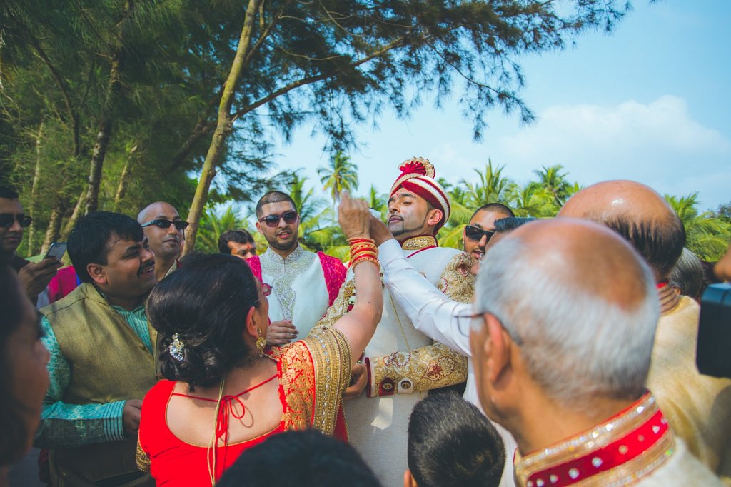 Beach-wedding-photography-shammi-sayyed-photography-India-21.jpg